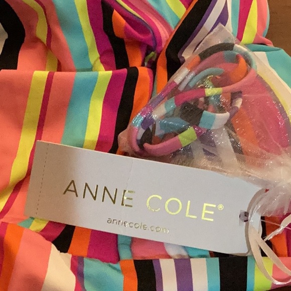 Anne Cole NWT Multicolor Striped Twist Front Bandeau One Piece Swimsuit Size 10 - Picture 8 of 8